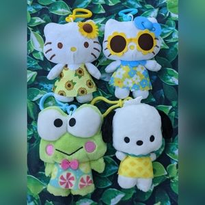 Hello Kitty bundle of 4 plush key-tag or backpack dangler